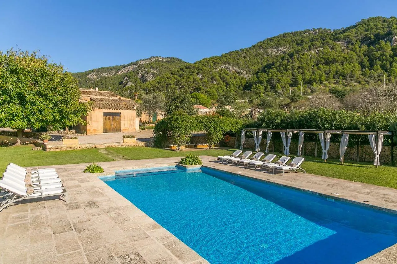 Historic House In Mallorca Up To 12 Guests Andratx Ισπανία