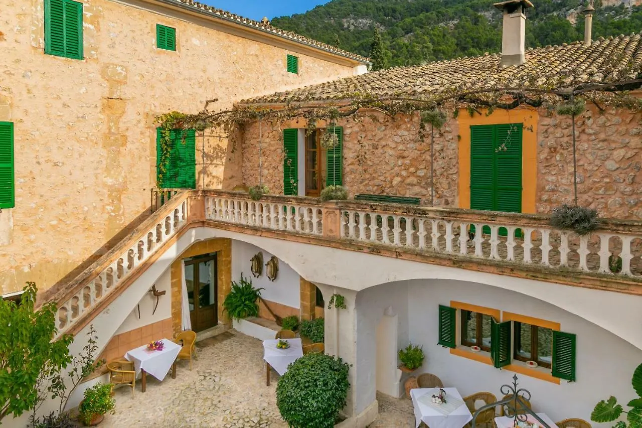 Villa Historic House In Mallorca Up To 12 Guests Andraitx