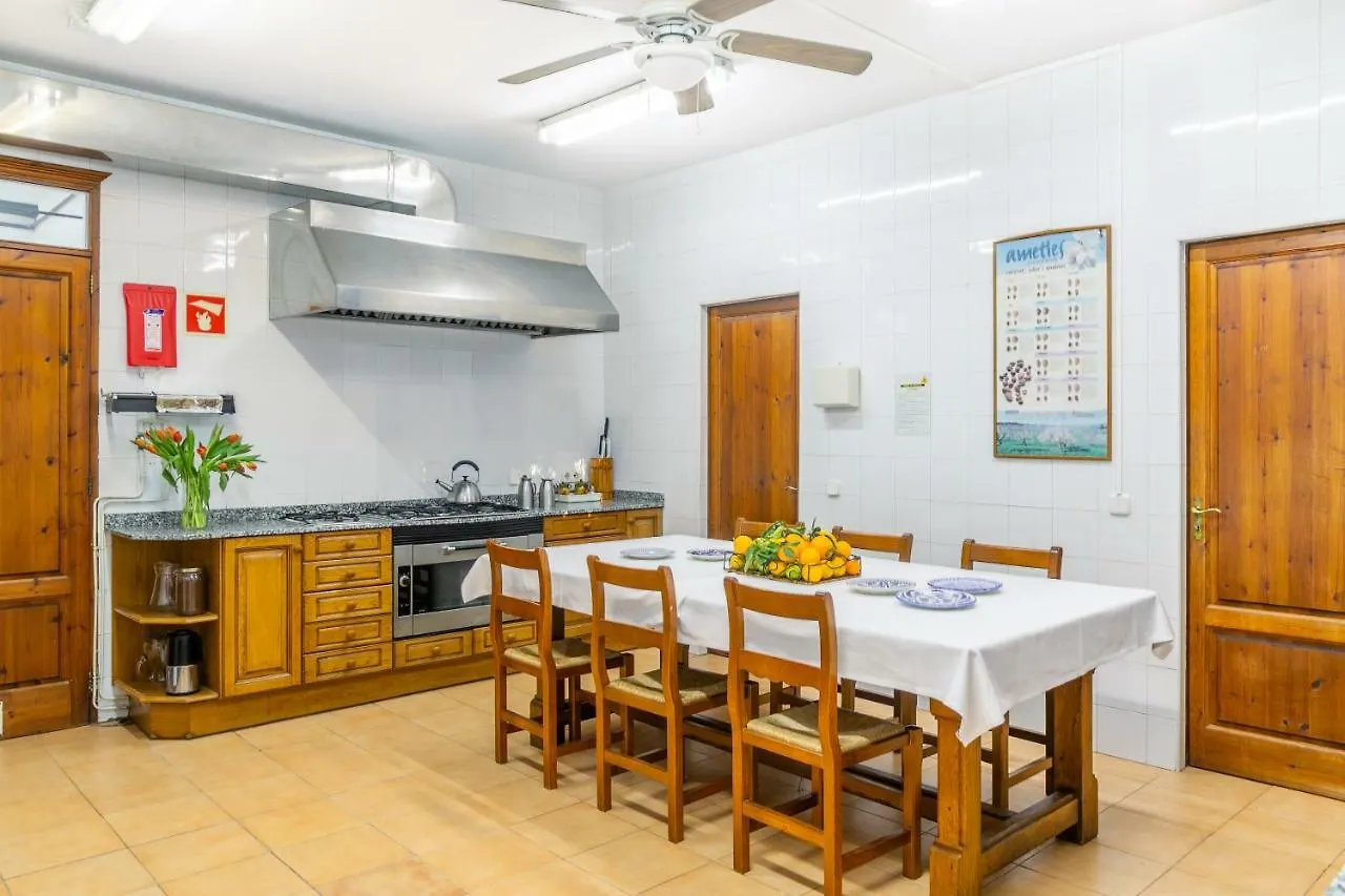 Historic House In Mallorca Up To 12 Guests Andraitx 0*,  Spanyolország